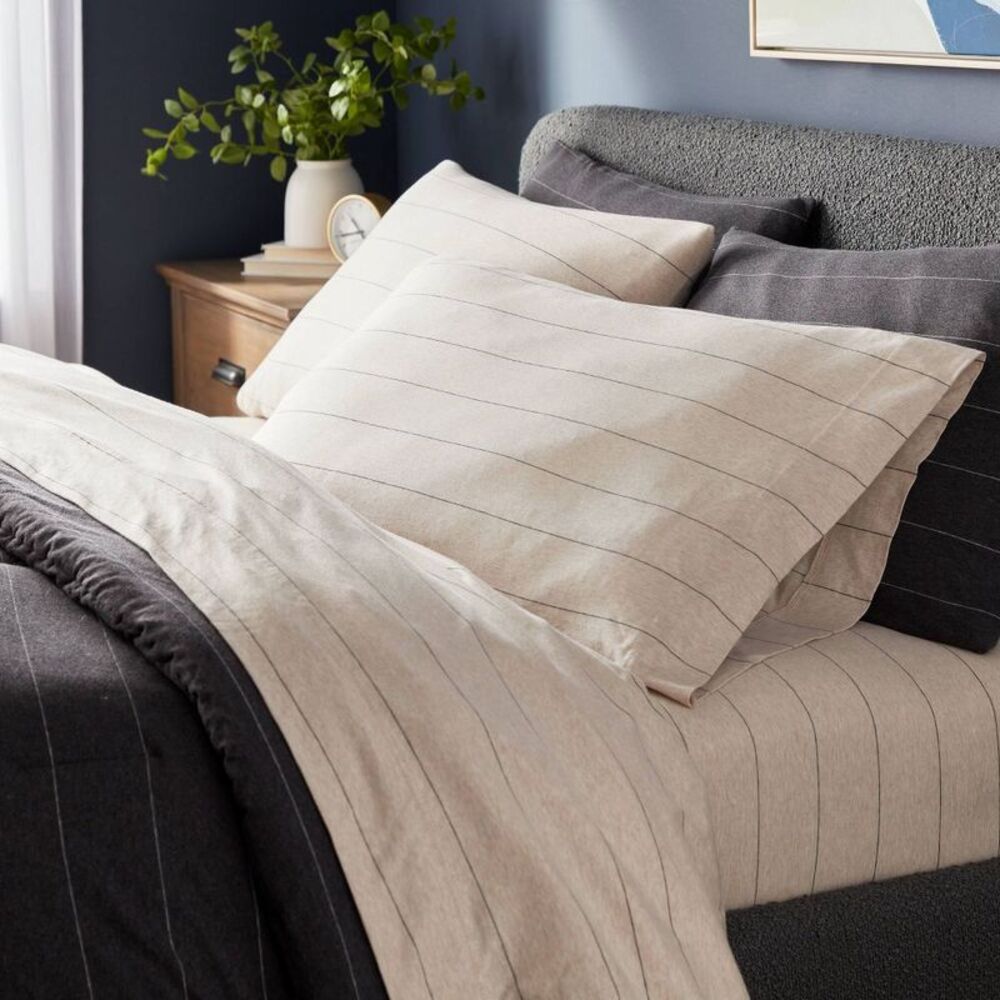 Threshold - King Cotton Jersey Sheet Set Oatmeal Heather Strip Black - Picture 2 of 4